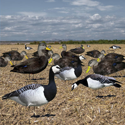 Waterproof Lifelike Silhouette Geese Decoy 1200g With Matte Black Coated Stake